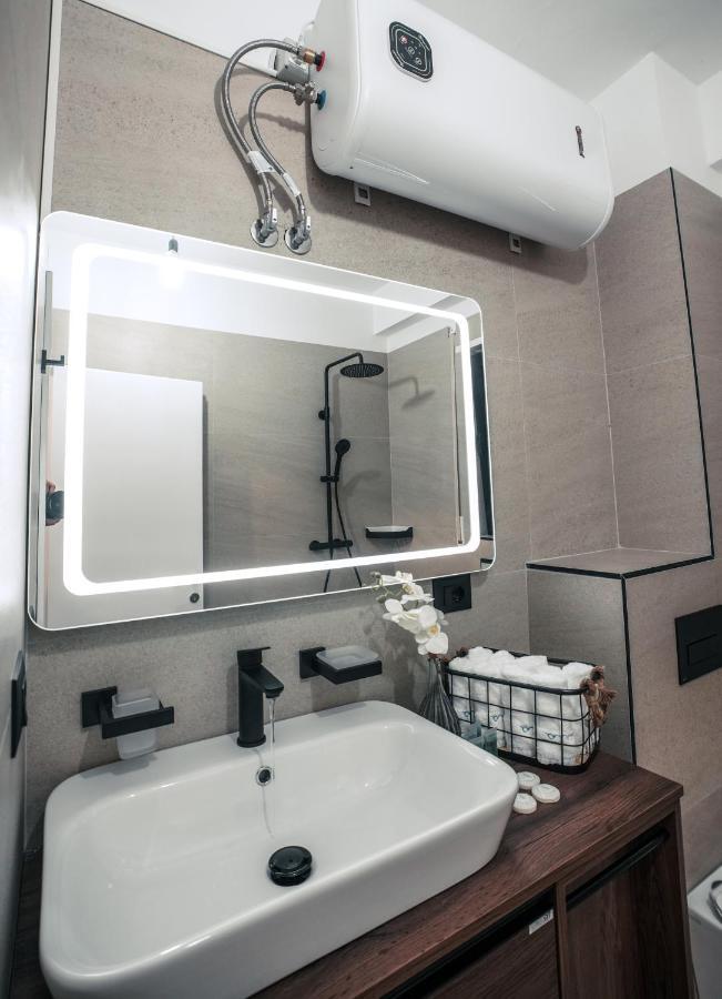 Mia Marine Rooms Himare Esterno foto
